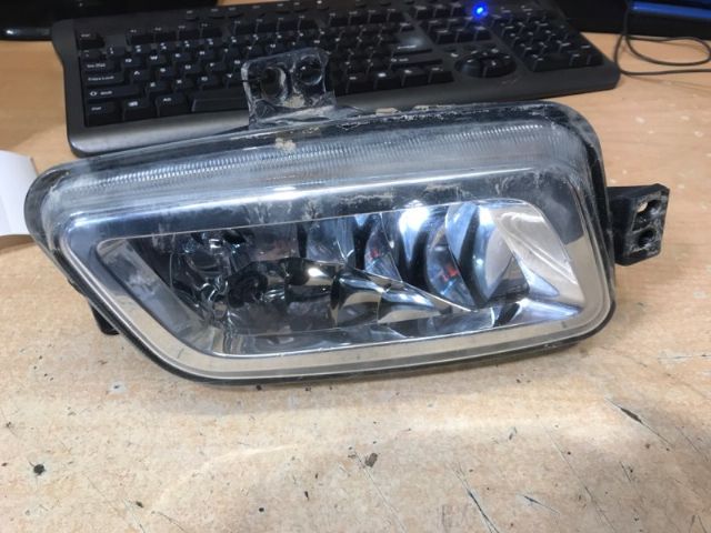 Ford Everest U375/UA 2015-on R Spotlight