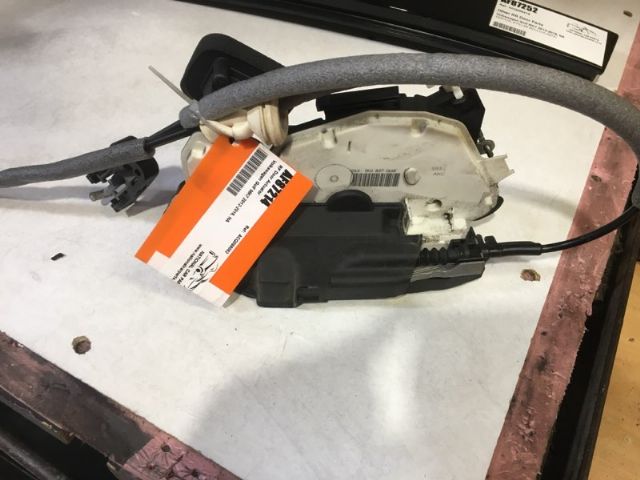 Volkswagen Golf MK7 2012-2016 RF Door Actuator