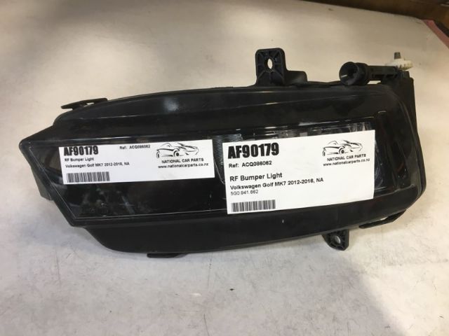 Volkswagen Golf MK7 2012-2016 RF Bumper Light