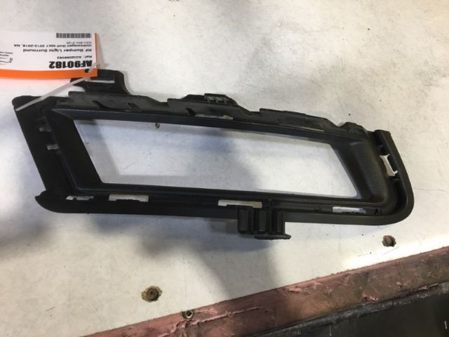 Volkswagen Golf MK7 2012-2016 RF Bumper Light Surround
