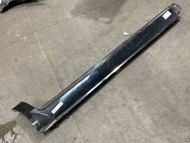 Ford Territory SY 10/2005 - 02/2008 RH Sill Moulding