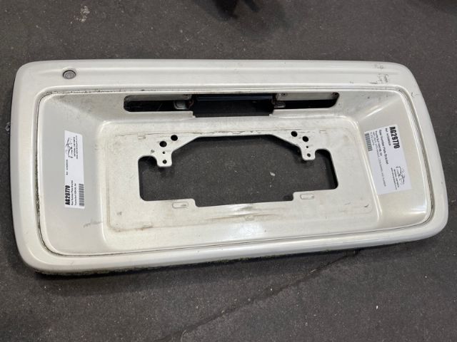 Toyota Surf RZN185 Rear Number Plate Bracket