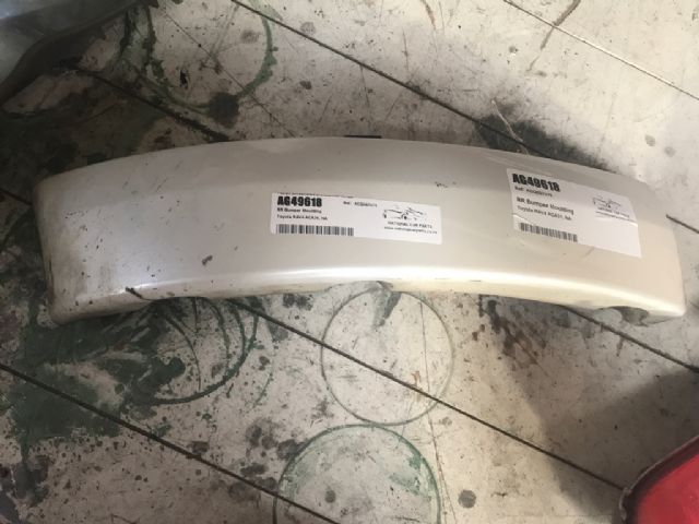 Toyota RAV4 ACA31 RR Bumper Moulding