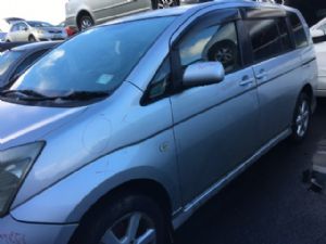 Toyota Isis ANM10 2004-2017