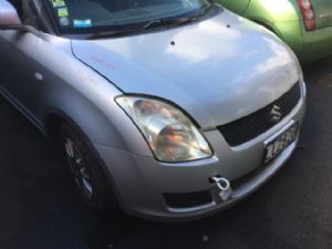 Suzuki Swift ZC71S 2004-2010