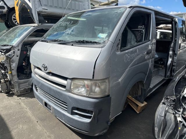 Toyota Hiace KDH200 03/05-09/06