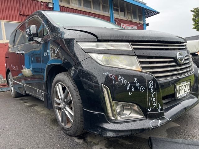 Nissan Elgrand E52 06/10-