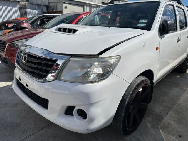 Toyota Hilux KUN16 07/2011-onwards