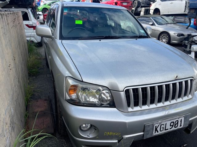Toyota Kluger ACU20