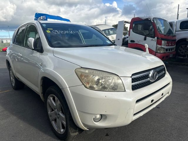 Toyota RAV4 ACA31