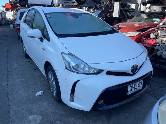 Toyota Prius V ZVW40
