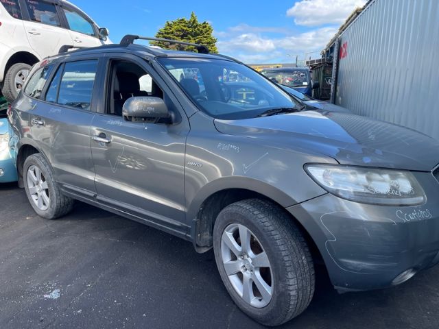 Hyundai Santa Fe ST81