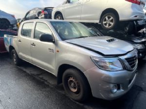 Toyota Hilux KUN26 11/2013-03/2015