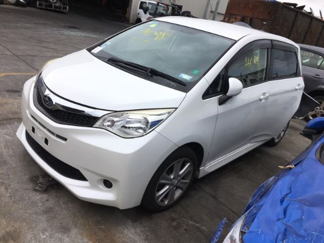 Subaru Trezia 2011-2014